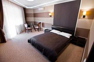 Отель Hotel Complex Dacha Винница Двухместный номер Делюкс с 1 кроватью-4